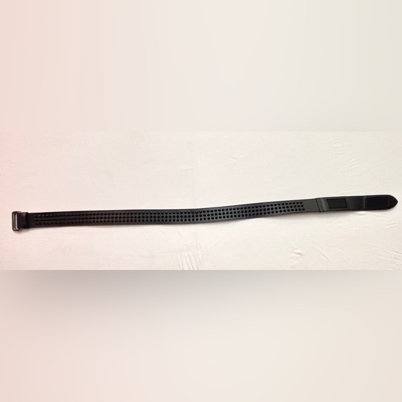 Christian Louboutin Black Studded Leather Belt Red Lining, Luxury Designer - Picture 2 of 4